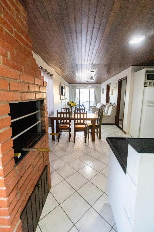 Apartamento Cobertura - 140 Metros Da Praia 봄비나스 외부 사진