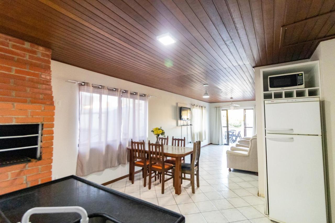 Apartamento Cobertura - 140 Metros Da Praia 봄비나스 외부 사진